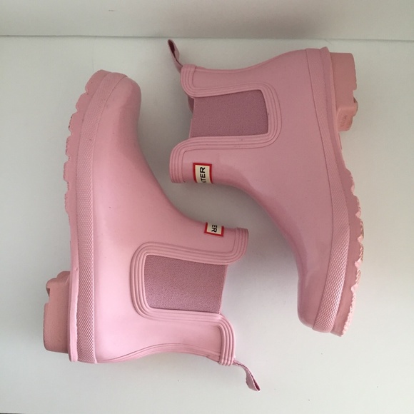 Hunter Women's Rain Boots Ankle Rubber Round Toe Glossy Light Pink Size 9 EUC - Picture 3 of 12